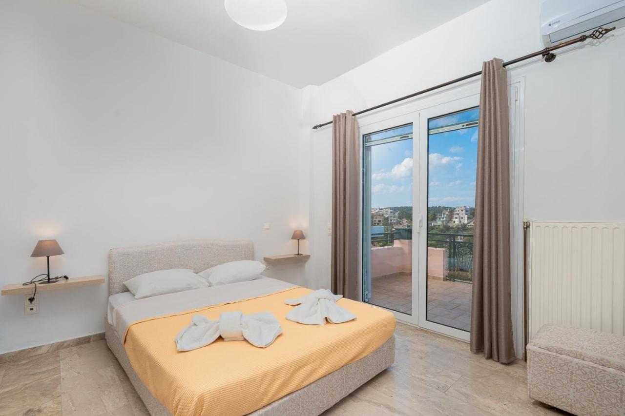 Mtc-D Apartments By The Sea And Airport Pórto Ráfti Eksteriør billede