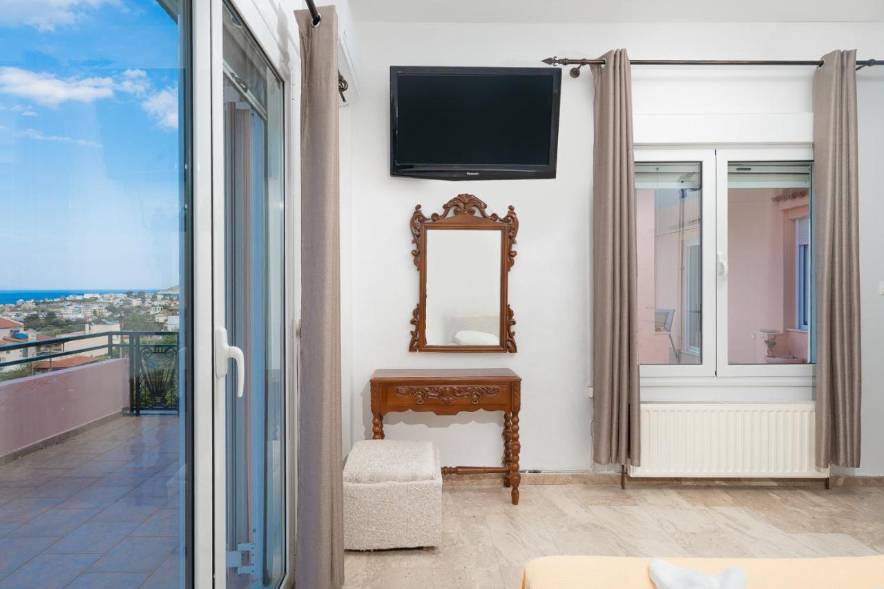 Mtc-D Apartments By The Sea And Airport Pórto Ráfti Eksteriør billede